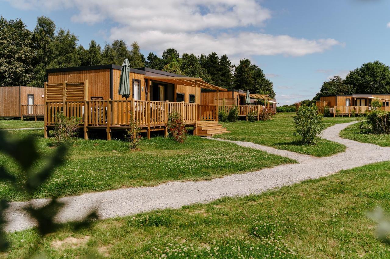 Maeva Respire Cottage De Broceliande Caro  エクステリア 写真