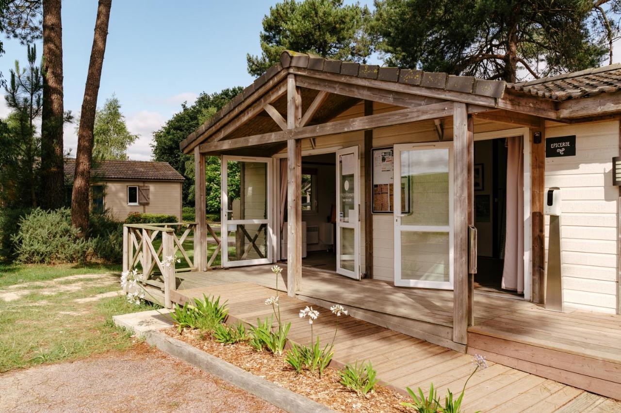 Maeva Respire Cottage De Broceliande Caro  エクステリア 写真