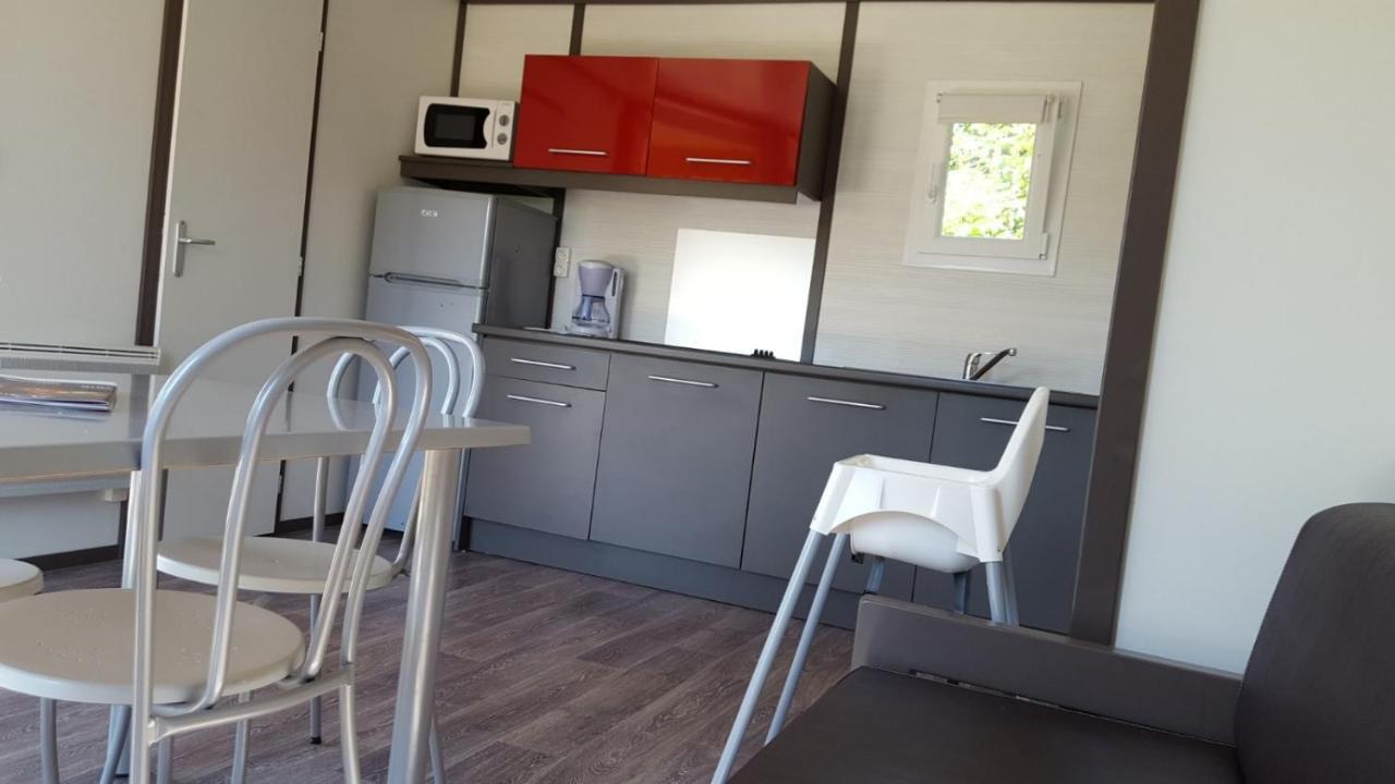 Maeva Respire Cottage De Broceliande Caro  エクステリア 写真