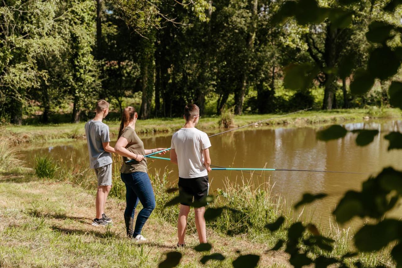 Maeva Respire Cottage De Broceliande Caro  エクステリア 写真