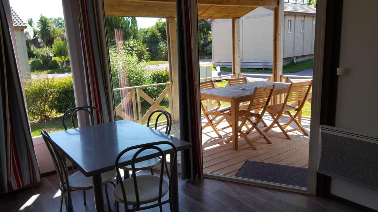 Maeva Respire Cottage De Broceliande Caro  エクステリア 写真